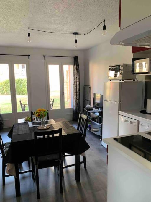Appartement Cosy Confort Parking Clim Wifi Linge Acces Piscine Non Inclus Canet-en-Roussillon Exterior photo