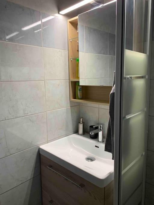 Appartement Cosy Confort Parking Clim Wifi Linge Acces Piscine Non Inclus Canet-en-Roussillon Exterior photo
